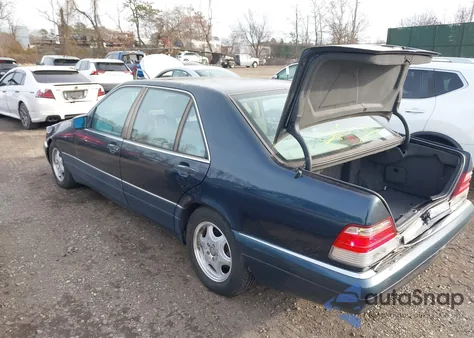 1999 Mercedes-Benz S 420 из США, поврежденный, VIN WDBGA43G7XA427030
